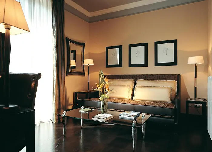 Gasthof The At The Spanish Steps Luxury Collection - The View